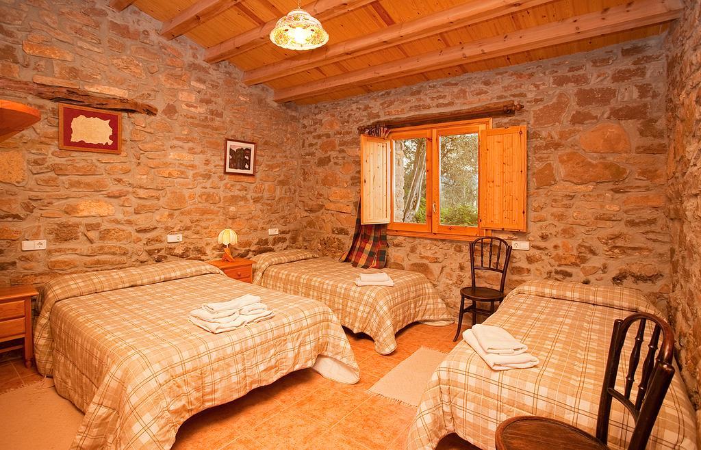 Masia Massanes Guest House Tiurana Exterior photo